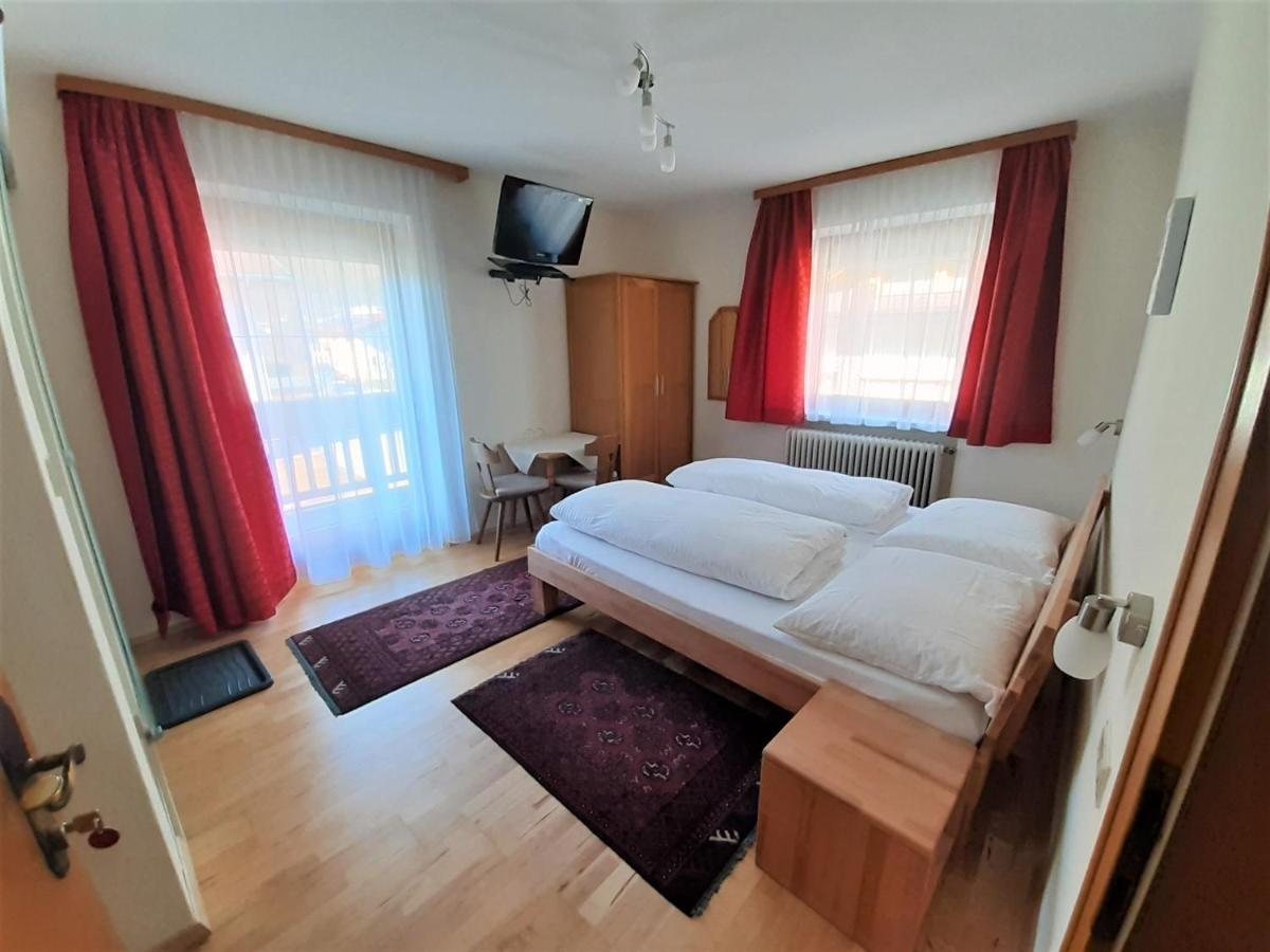 Appartamento Haus Christine Fulpmes Esterno foto