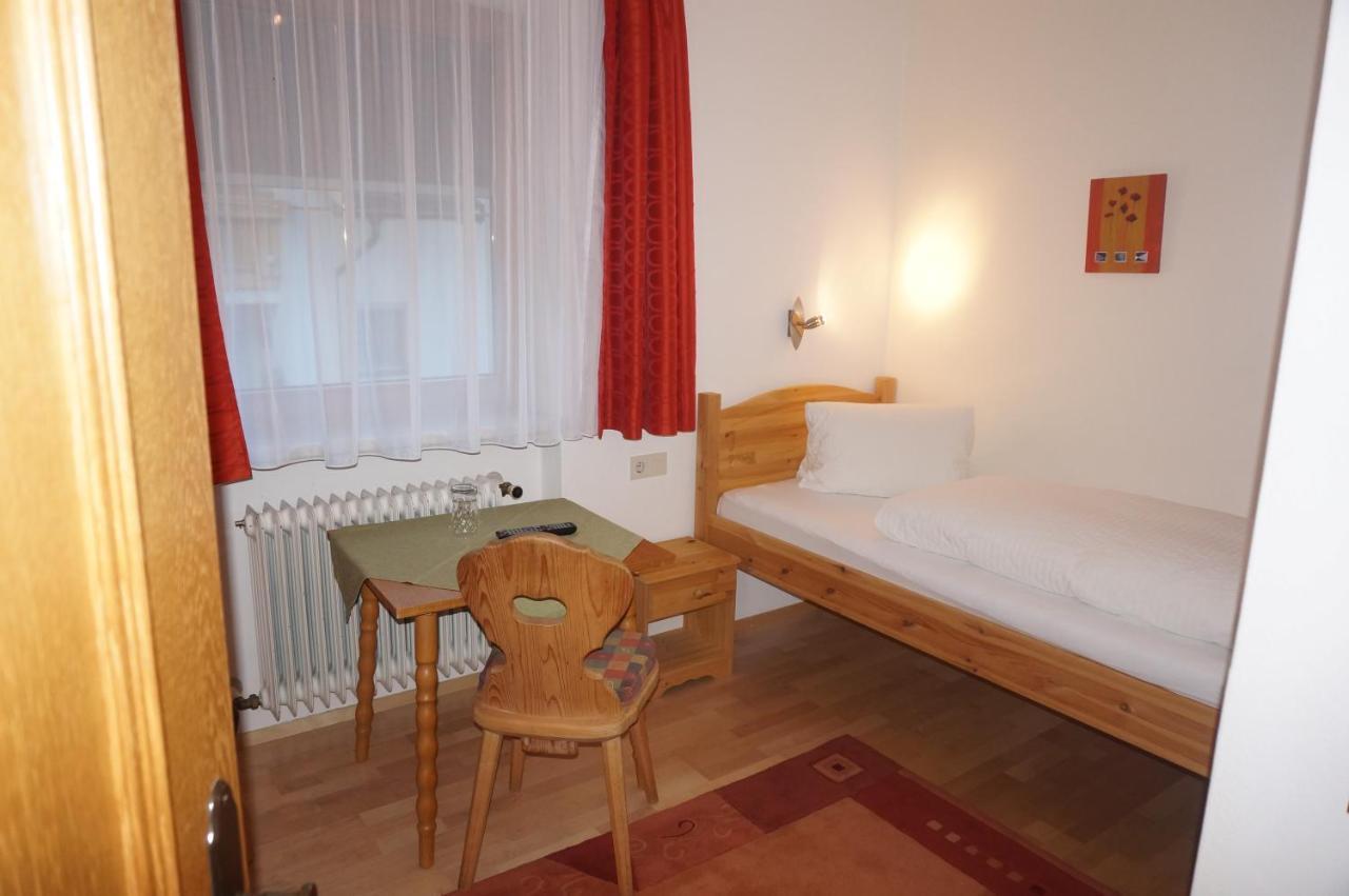Appartamento Haus Christine Fulpmes Esterno foto