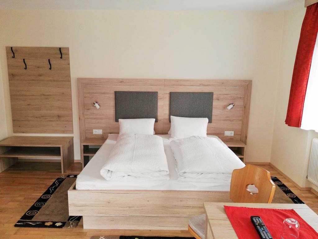 Appartamento Haus Christine Fulpmes Esterno foto